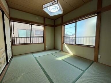和室は布団敷いて寝室としてお使いいただけます。