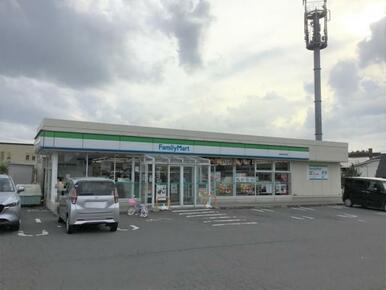 ファミリーマート青森新城平岡店まで徒歩１５分（約1.2ｋｍ）