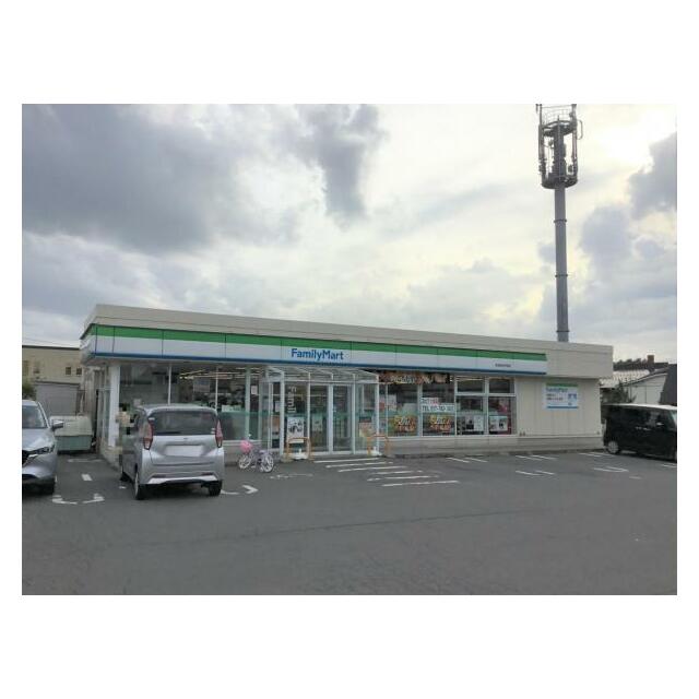 ファミリーマート青森新城平岡店まで徒歩１５分（約1.2ｋｍ）