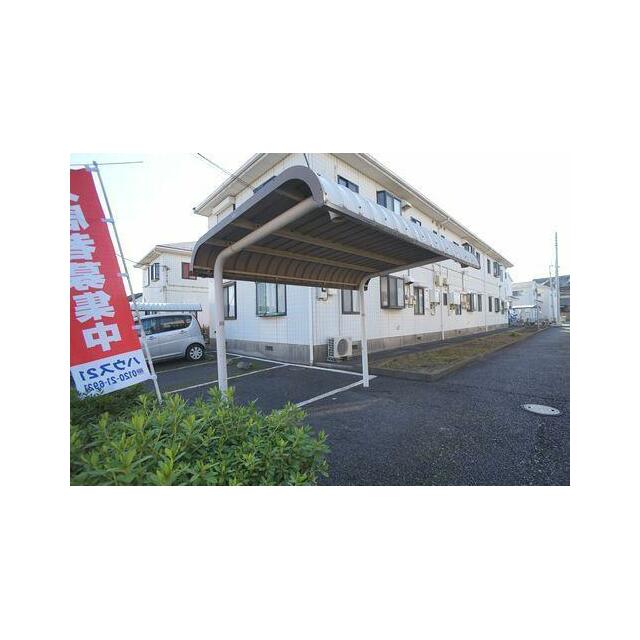 屋根付き駐輪場なので、雨の日も安心です☆