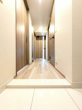 シンプルで使いやすい玄関です
