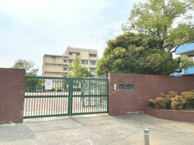 西宮市立段上西小学校