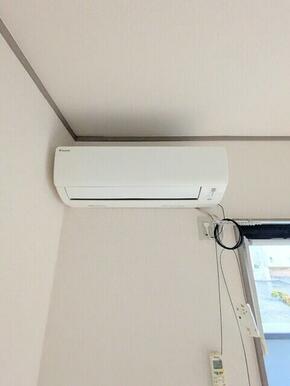 6帖の洋室エアコン完備