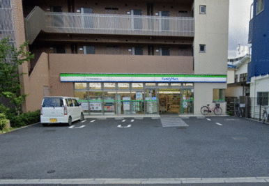 ファミリーマート千住河原町墨堤通り店