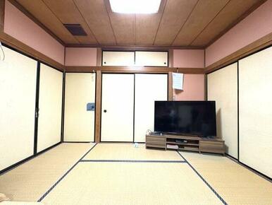 和室がひろがる居住スペース