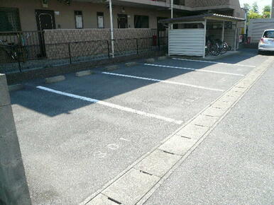 【空要確認】■アスファルト駐車場