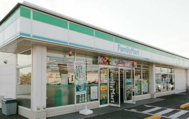 ファミリーマート羽曳野白鳥店