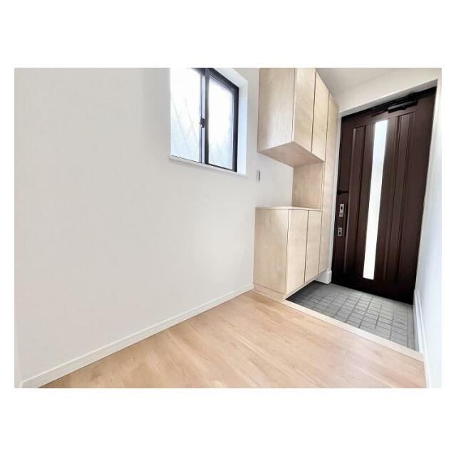 「玄関」クリーニング済みです。