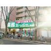 ショッピング施設