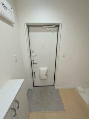 ※クリーニング前の室内参考写真です。