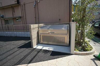 入居者専用ゴミ置き場