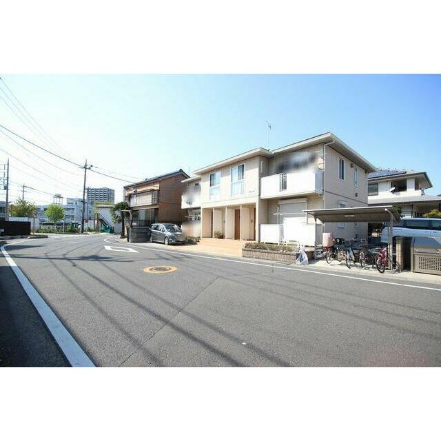 越谷駅徒歩１１分