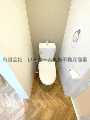 シンプルで使いやすいトイレです