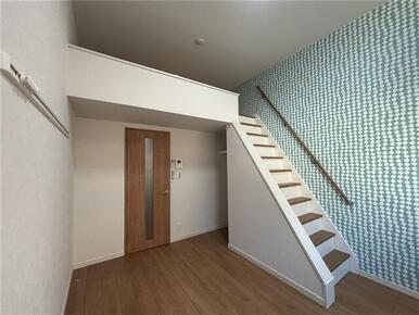 建築中のため類似物件の参考写真です