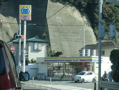 ミニストップ 横須賀東浦賀店