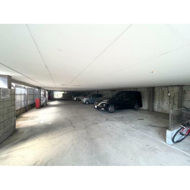 駐車場有☆