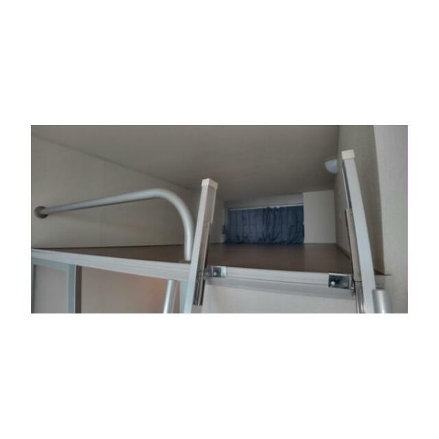 便利なロフト付き　収納スペースにもベッドにも