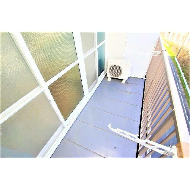 広々としたバルコニーになっています