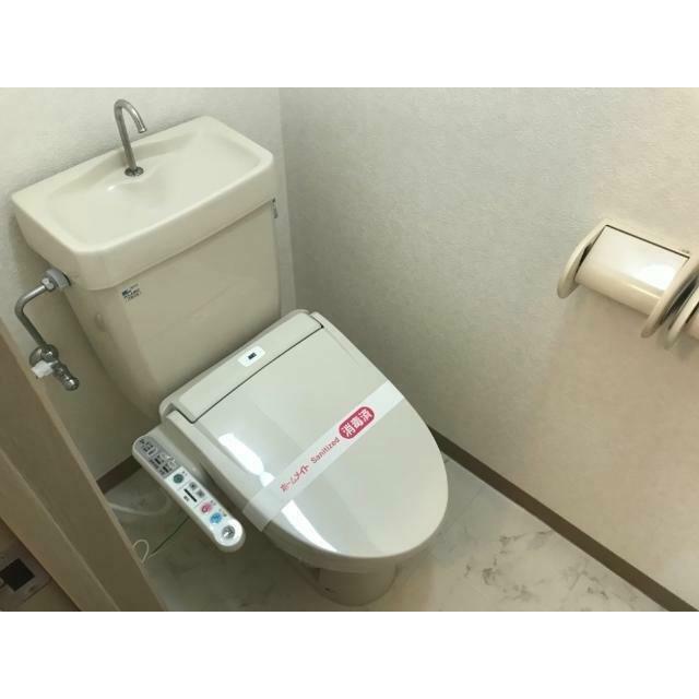 シャワー付トイレ