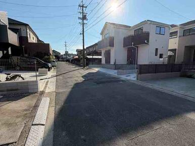 前面道路含む現地写真