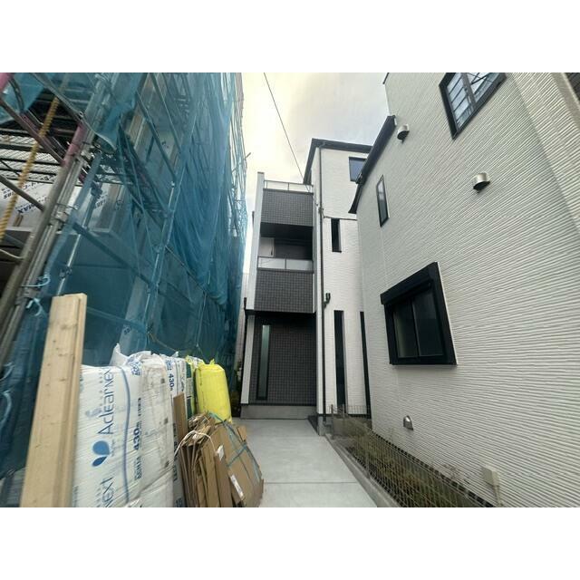 『自社一貫体制により高品質を維持』。 ”いいだのいい家”は全ての建物について自社設計・自社施工を実施しています。 全ての工程を飯田産業が自社管理しているので安心です♪