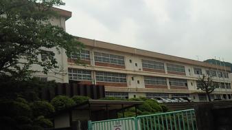 北九州市立緑丘中学校