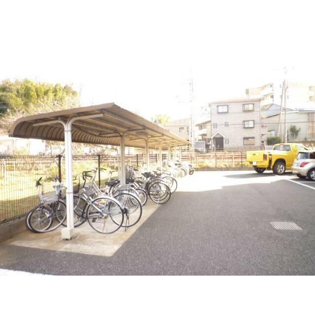 スペース広々　大型バイク可