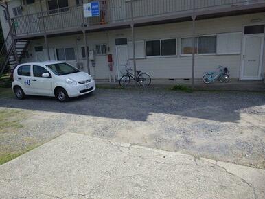 アパート前面に建物がないので開放的です！
