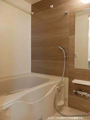 ゆったり過ごせるお風呂です