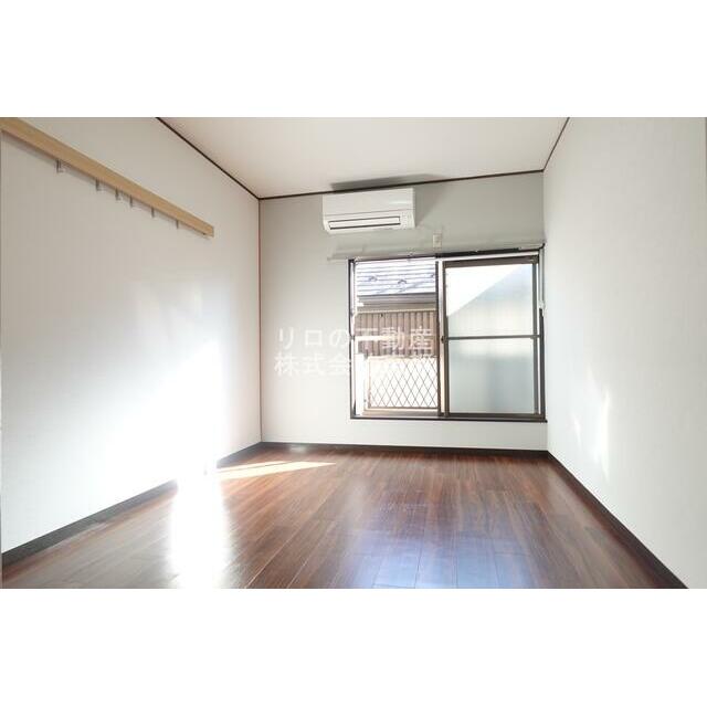 南向きで日当たり良好なお部屋！暖かな日差しが入ります♪