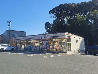 セブン-イレブン 豊川八幡町上宿店