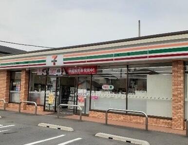 セブンイレブン伊勢崎連取町店