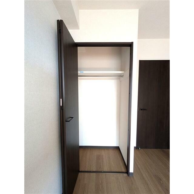 洋室2収納