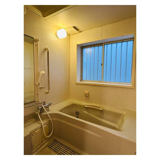 「浴室」クリーニング済みです。