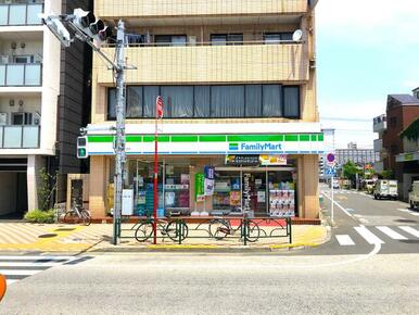 ファミリーマート亀戸四丁目店