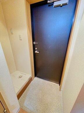 同物件、別のお部屋の写真です。
