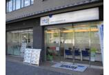 情報提供会社