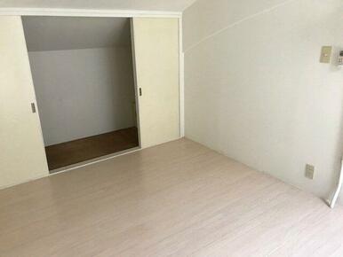 ロフト（他号室の写真です）