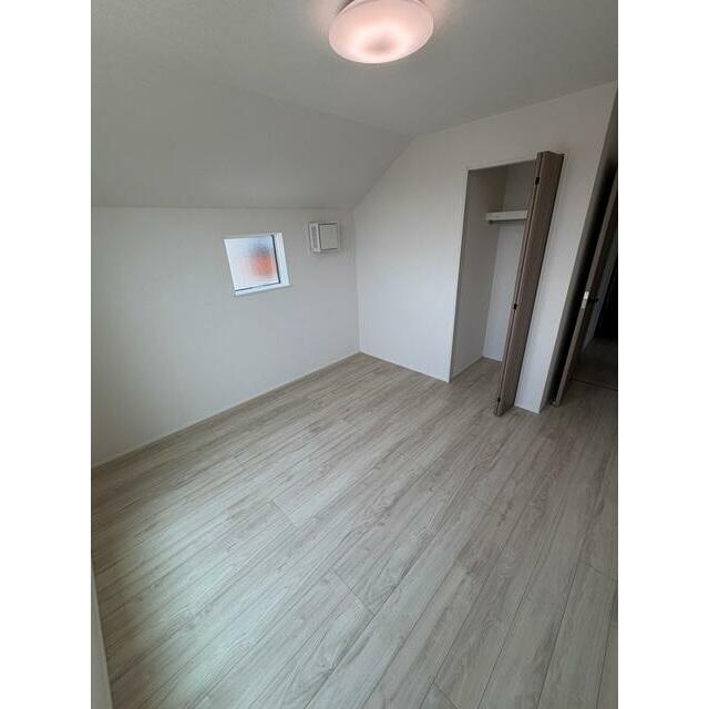 ２号棟　洋室
