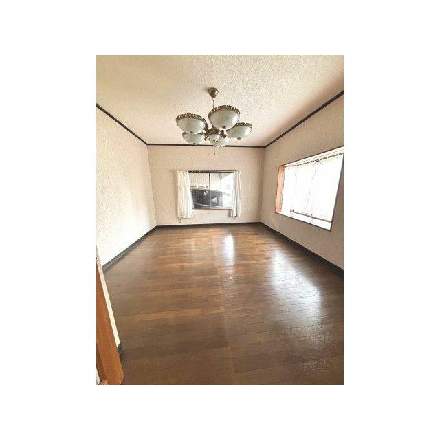 1階　2面採光で明るいお部屋
