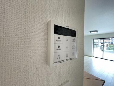 いつでも暖かい湯船に入れる追焚き炊き機能付き＾＾