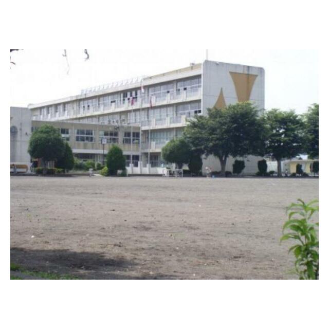 晃宝小学校　759ｍ/徒歩10分、車2分