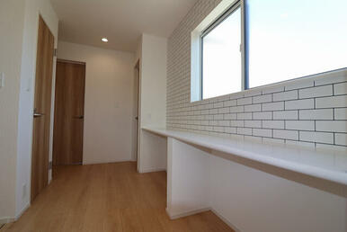 (2)号棟 2階カウンター