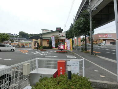 モスバーガー広島沼田店