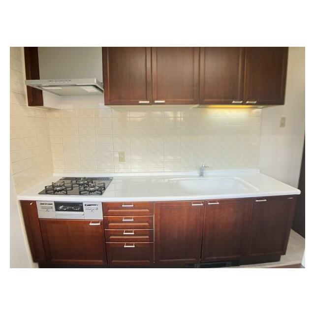 「キッチン」キッチン全体の様子です