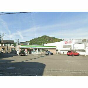 ファミリーマート静岡大岩二丁目店