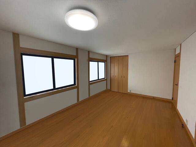 物件画像 福岡市城南区 南片江４丁目 (福大前駅) 2階建 5SLDK