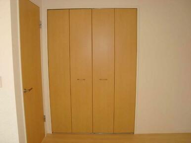 リビングクローゼット