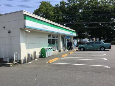 ファミリーマート石川工業団地入口店