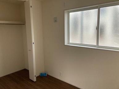 リビングとは別に静かな時間を楽しめる部屋（4号棟）